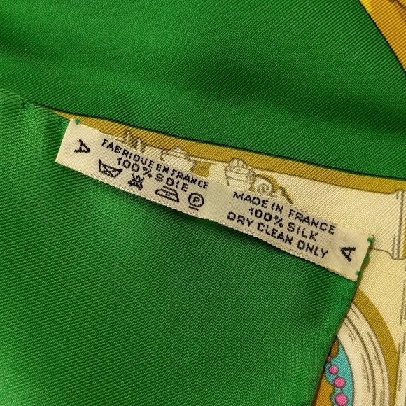 Cartier scarf Carre 90 Greens Silk100% - Picture 4 of 9